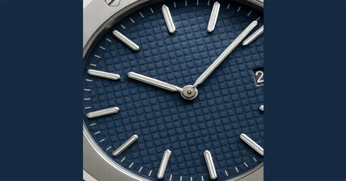 オーデマピゲ ロイヤル オークのタペストリー模様の文字盤のクローズアップイメージ画